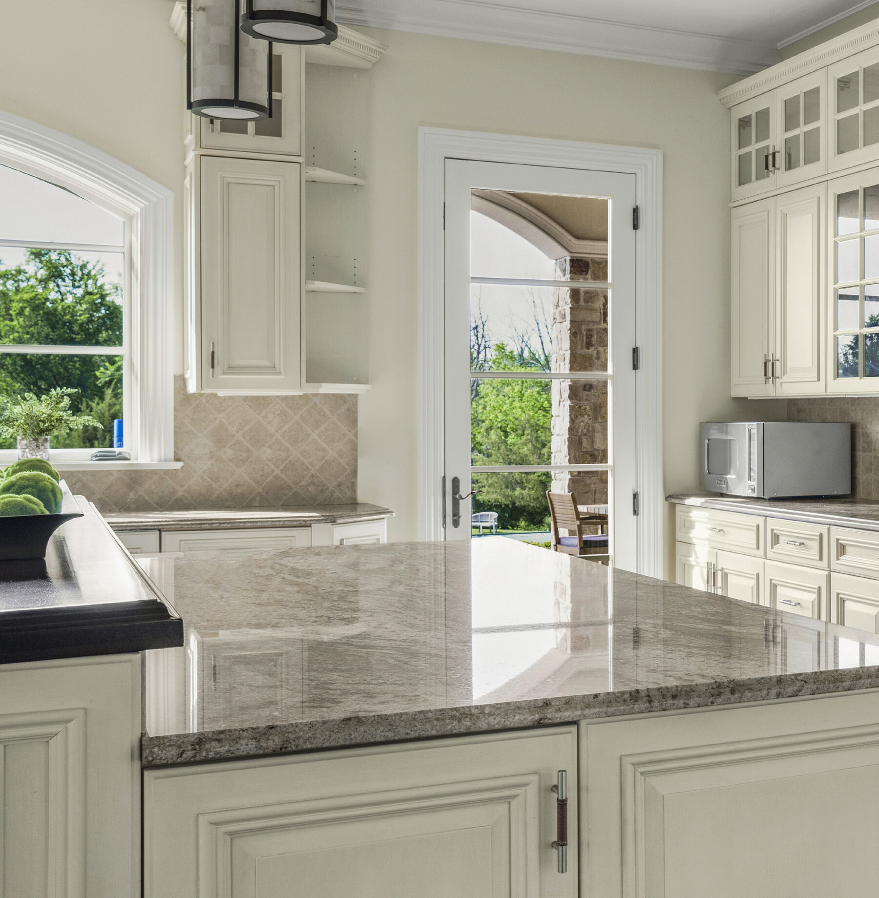 Kitchen center island with seating for four at 1315 Canal Road, Princeton